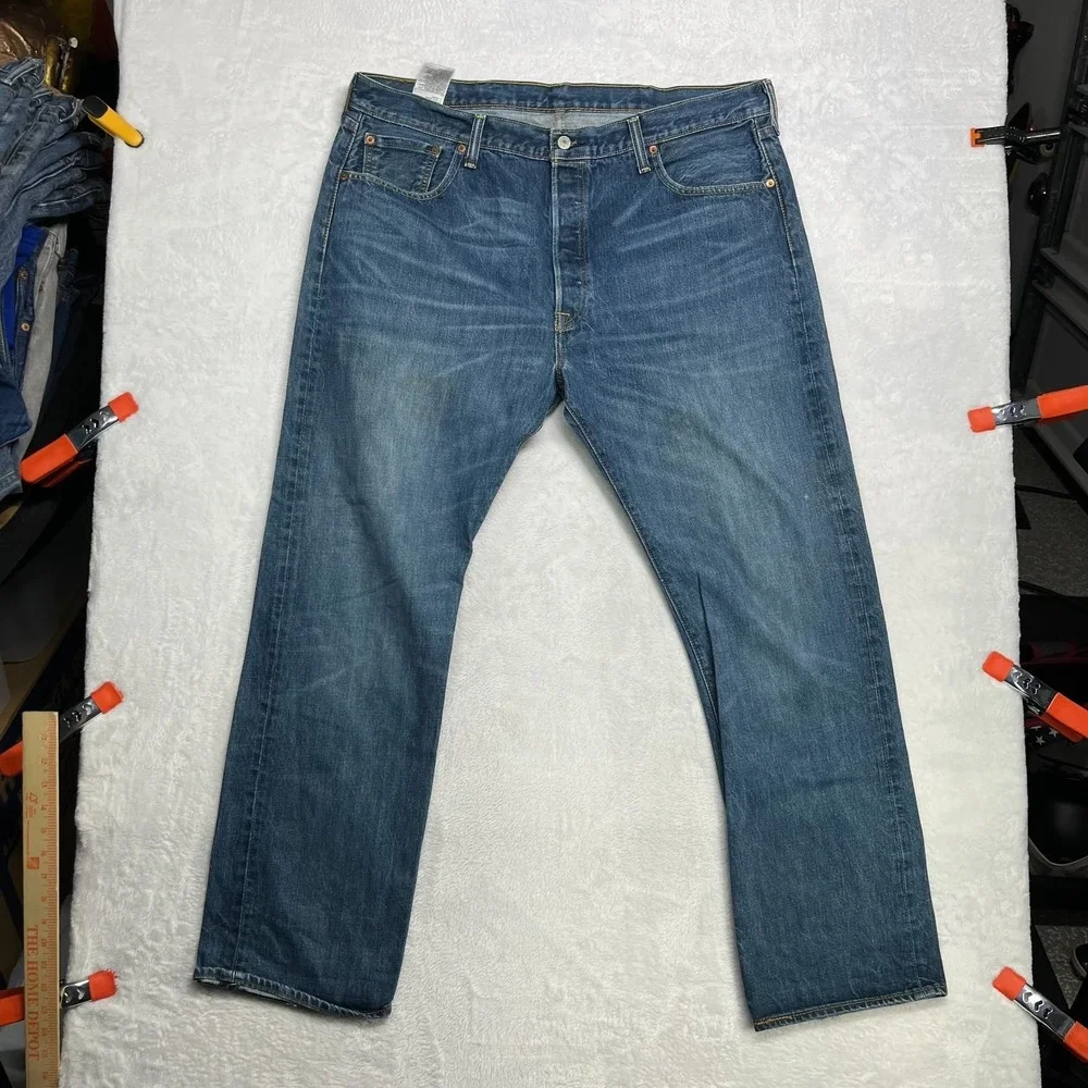Levi's 501 Jeans Mens Blue Denim Pockets Classic Straight Button Fly Y2K - 40X31